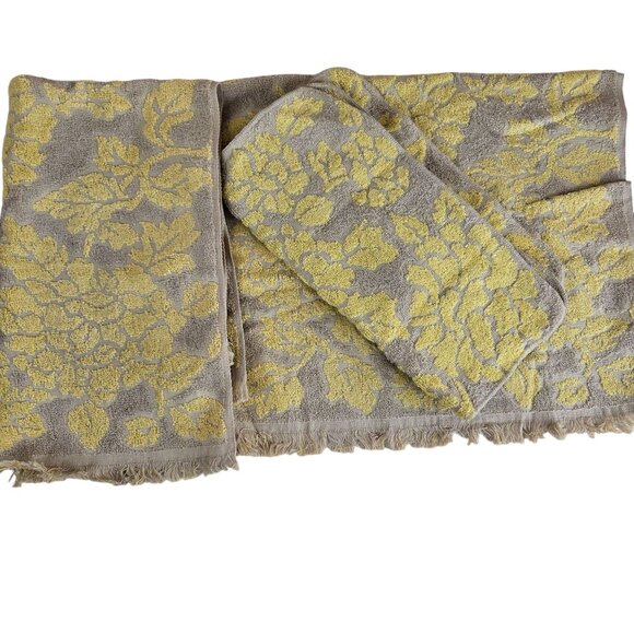 Vintage 70s Mid Century Hand Towels Face Cloth Set 4 Yellow Gray Deadstock NEW - Picture 1 of 9